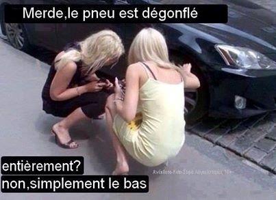 Les Blondes.jpg