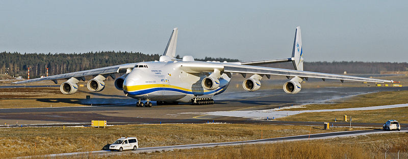 800px-Antonov_An-225.jpg