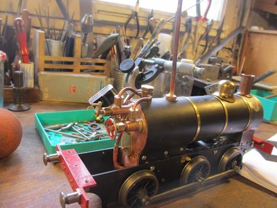 IMG_9089R.JPG (134.25 Kio) Vu 19269 fois la tuyauterie vapeur enfin montée et fonctionnelle!