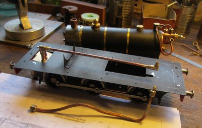 IMG_9159_R.JPG (110.73 Kio) Vu 19058 fois l'ancien tube de vapeur déposé et le nouveau