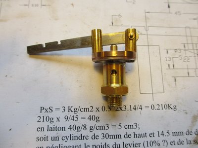 IMG_0760_R.JPG (100.93 Kio) Vu 8150 fois soupape à poids